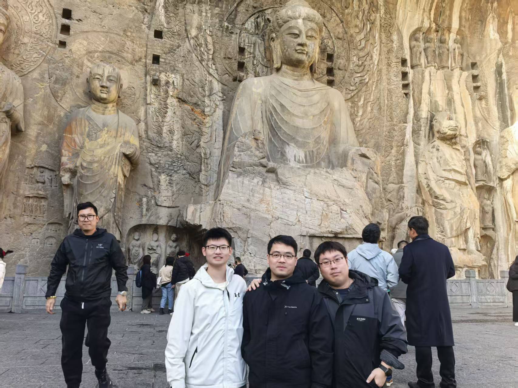 课题组活动 · 2025年3月